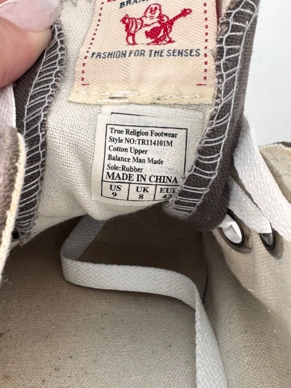 True Religion Vintage Brown Canvas Low-Top Sneakers With White Laces Size 9 Mens